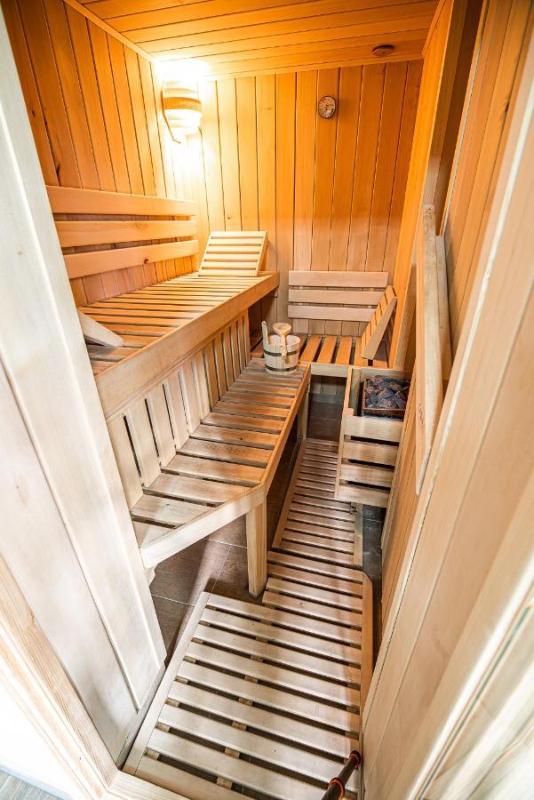 Holiday Home With Hot Tub And Sauna Sabina Rovte Dış mekan fotoğraf