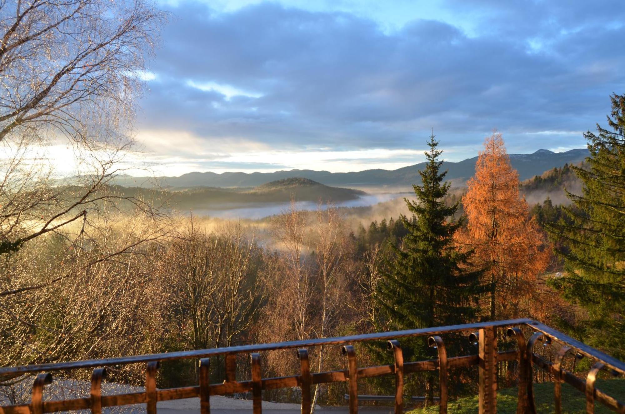 Holiday Home With Hot Tub And Sauna Sabina Rovte Dış mekan fotoğraf